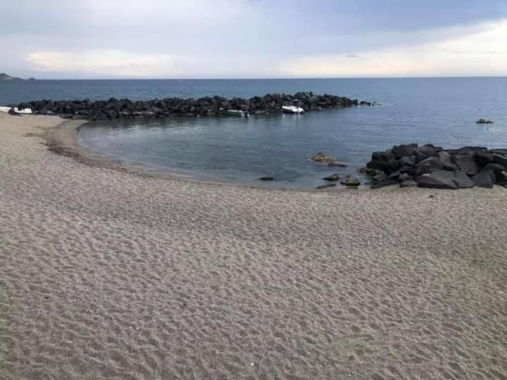 Casa Le Palme Villa Giardini-Naxos Exterior foto